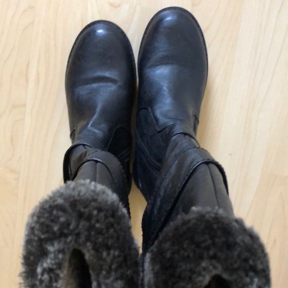 Boots - Picture 4 of 4